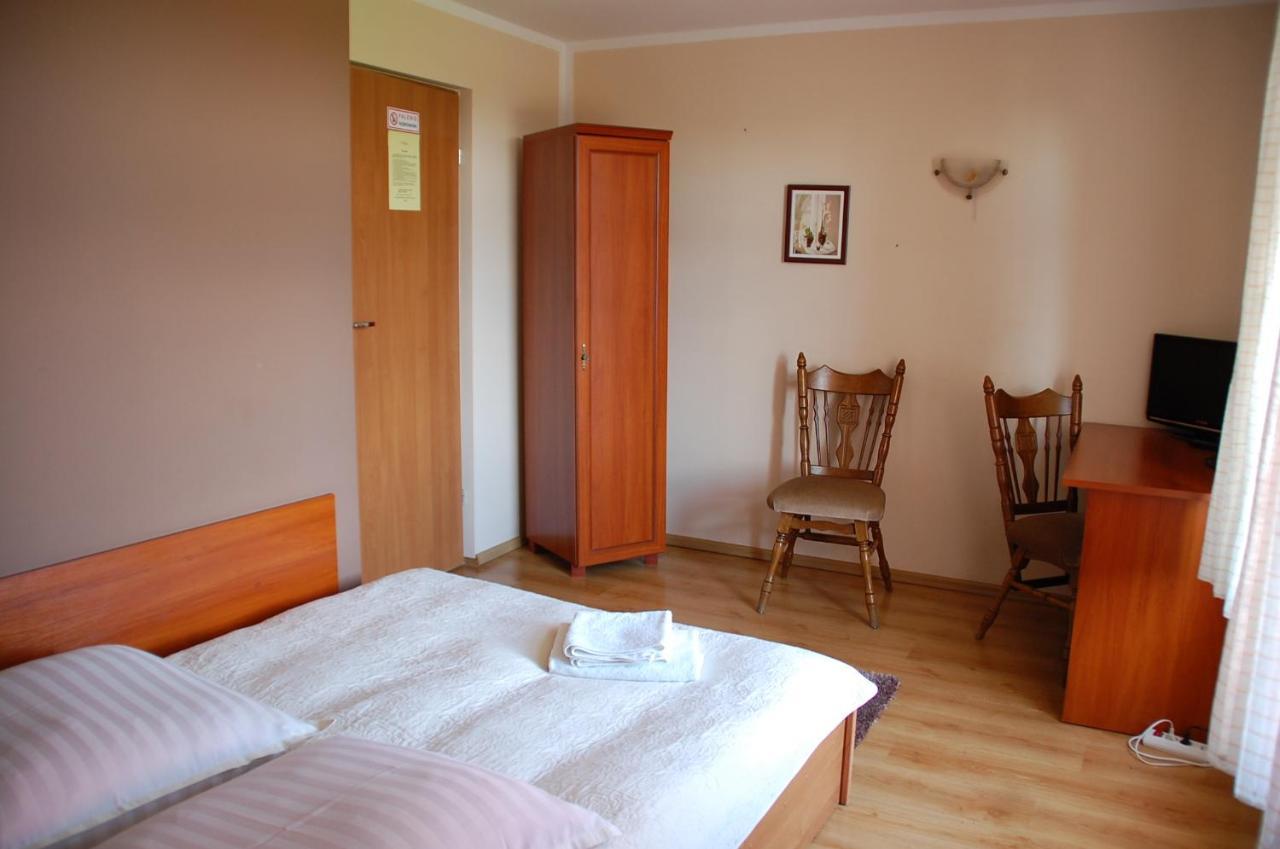 Koral Panzió Koszalin Kültér fotó