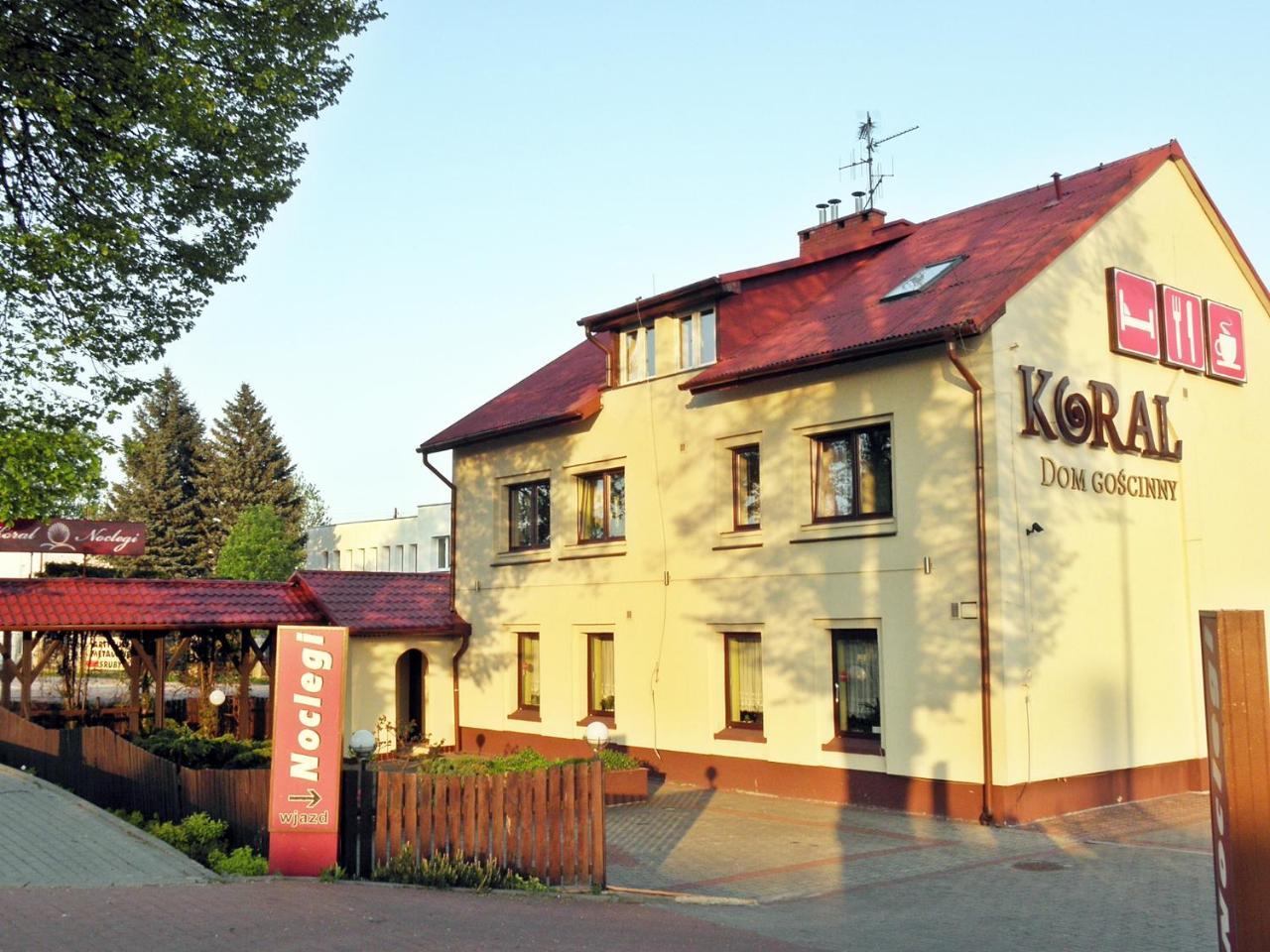 Koral Panzió Koszalin Kültér fotó
